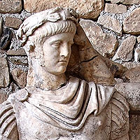 agrippina crowns nero